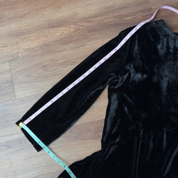 Vintage Hino & Malee 90’s Velvet Rayon Silk Draped Tunic Top Blouse Long Sleeve - Picture 8 of 13